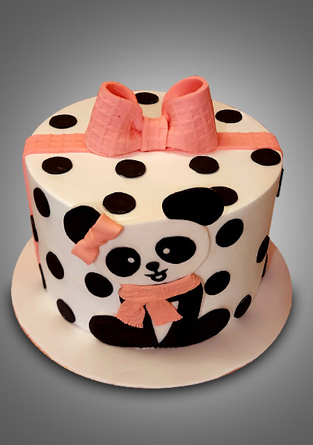 Panda baby cake