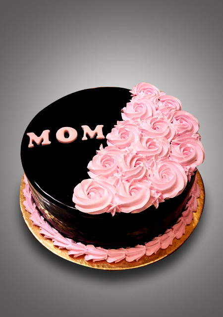 Momzee Cake