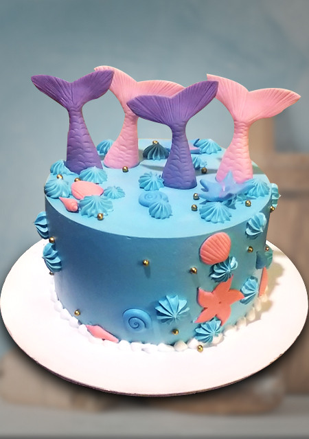 Dolphin fish theme cake