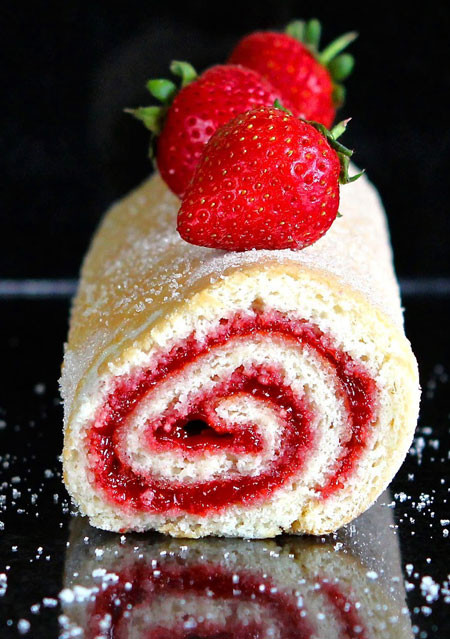 Strawberry Swiss Roll