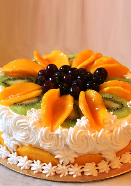 Exotic Kiwi Cake  Michelles Sweet Temptation Bakery